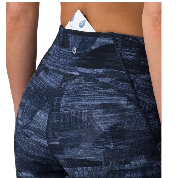 Lululemon Train Times Crop 17" Transition Multi Midnight Navy / Black Worn Once! - Picture 3 of 13